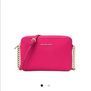 Michael Kors crossbody- East west in hot pink